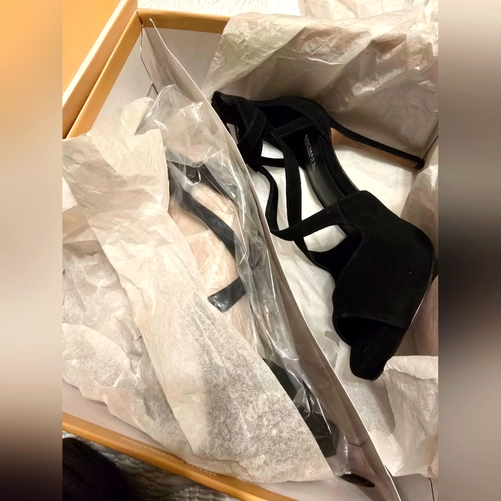 Michael Kors Catia Sandal (Stiletto Heels) Black Suede sz 7.5